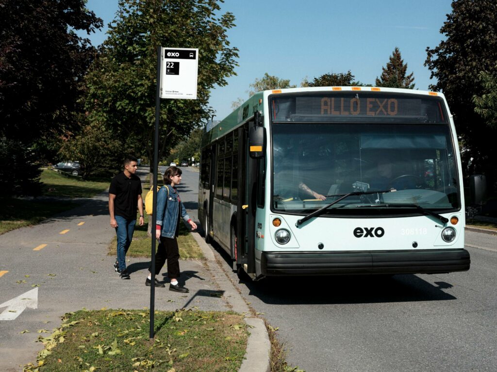 Taxe sur l’immatriculation : front commun des maires contre la hausse