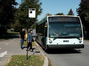 Taxe sur l’immatriculation : front commun des maires contre la hausse