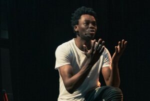 Les rêves communs d'un Ch&acirc;teauguois africain, d'un Mohawk et d'une homosexuelle