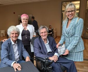 Des bronzes d’un artiste de Kahnawake en lumière à Montréal