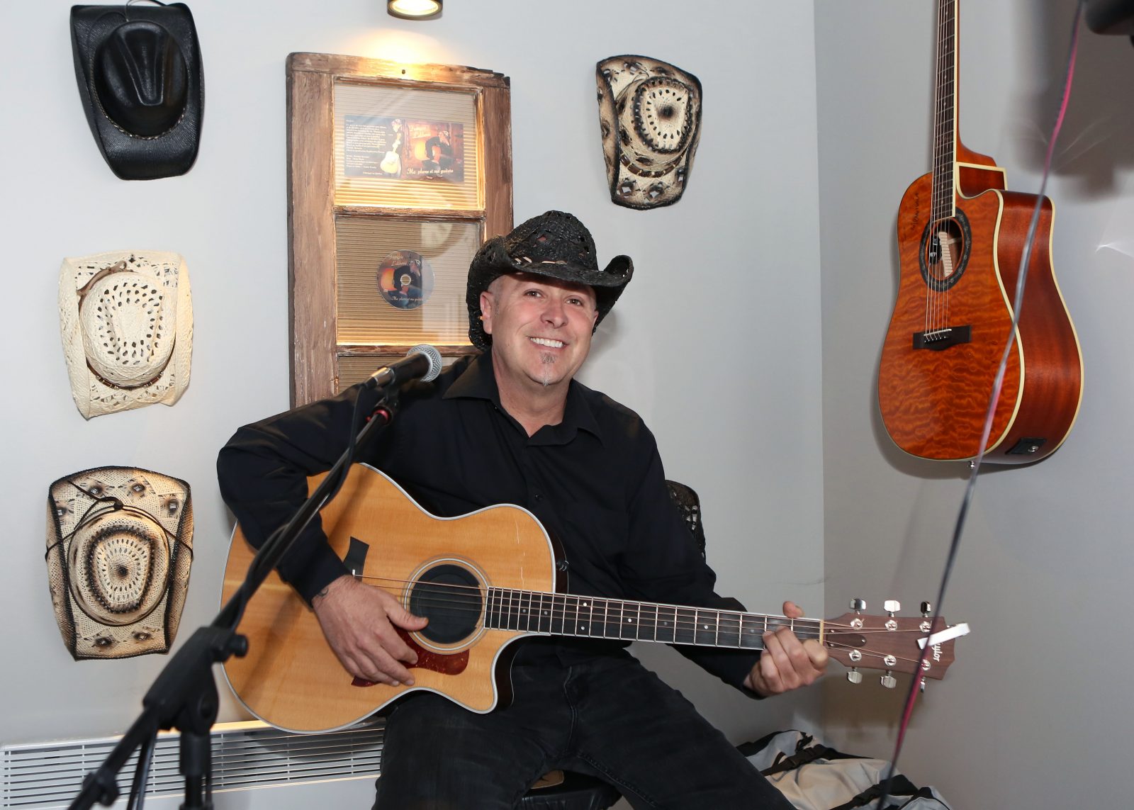 Quand la maladie fait naître une passion pour la musique country