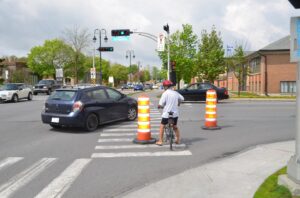 Le point sur les cyclistes et les feux pour piétons