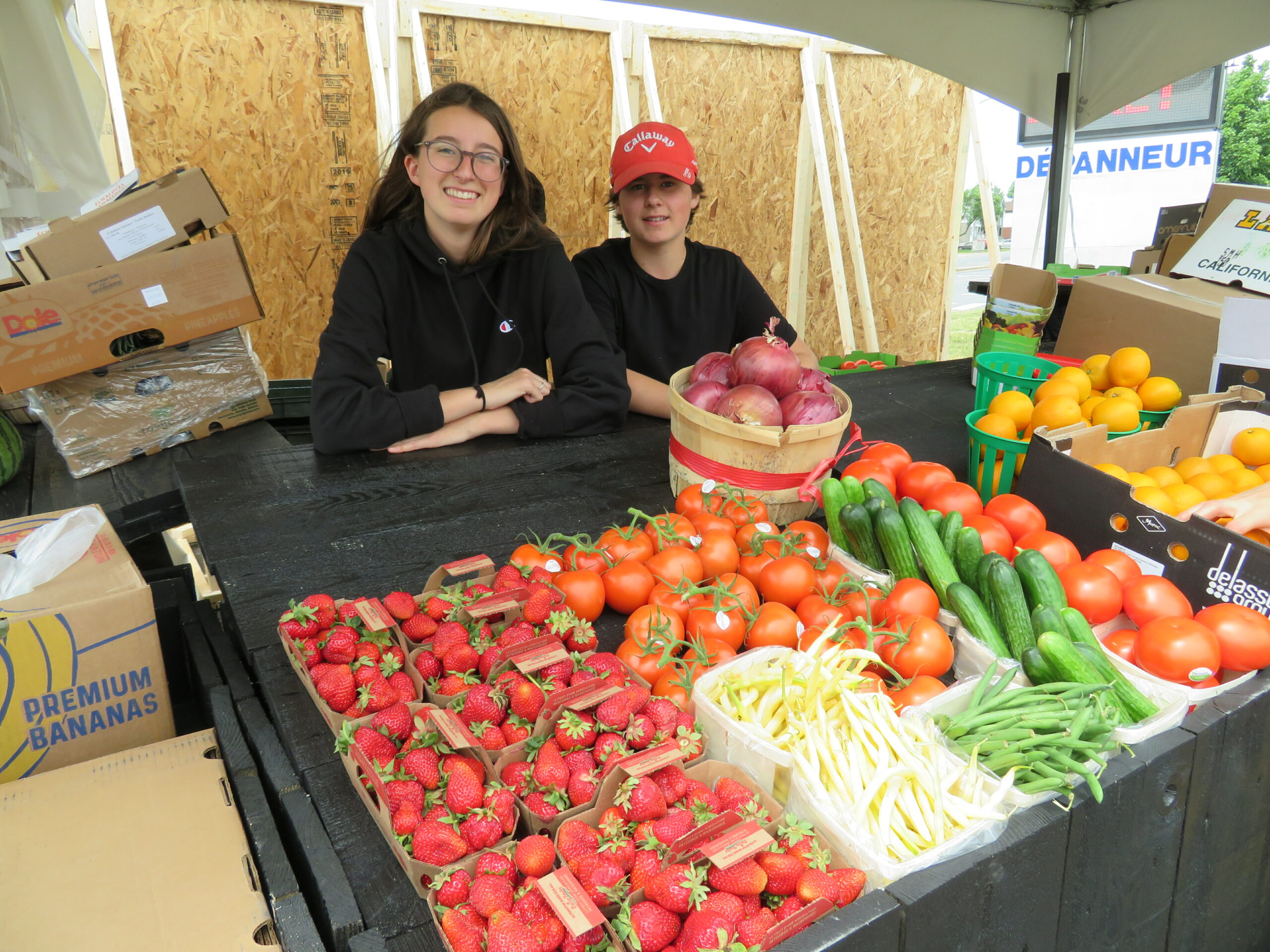 Une compagnie se réinvente dans la vente de fruits et légumes du Québec