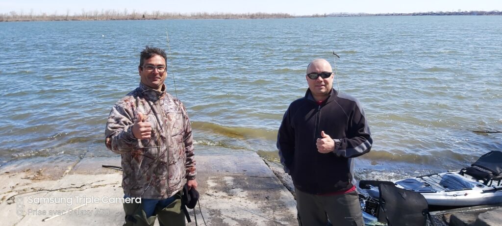 Kayakistes, pêcheurs et ramasseurs de déchêts !