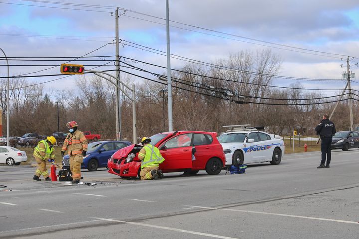 Accident à l’intersection de la route 132 à Sainte-Catherine