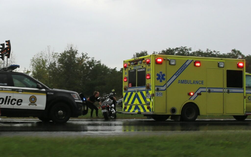 Un motocycliste perd le contrôle sur l’autoroute 30 Est