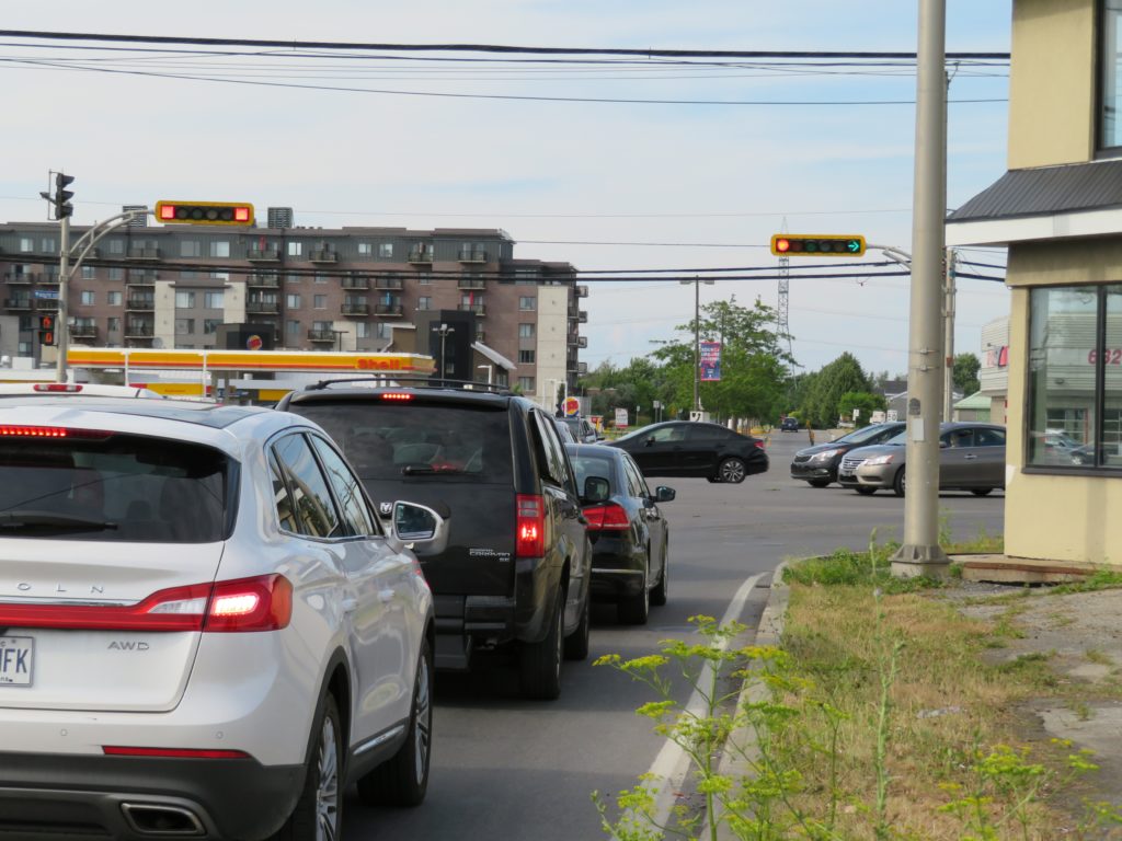 Annexe du terrain du Chum: Sainte-Catherine maintient sa position sur la consultation