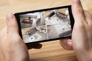 Surveiller sa maison sur son téléphone intelligent