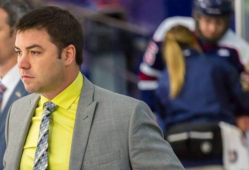 L’entraîneur-chef des Grenadiers accusé et démis de ses fonctions