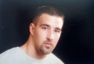 En mémoire de leur fils : une marche pour prévenir le suicide