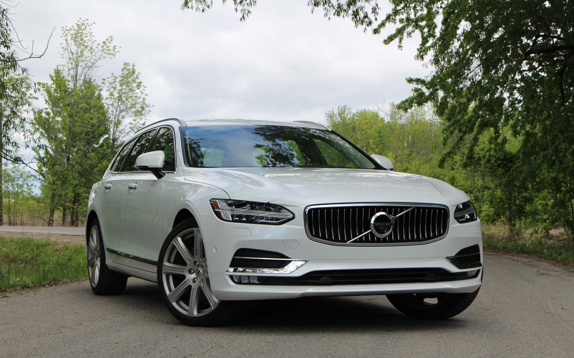 Volvo V90 2017 : veut-on vraiment un VUS?