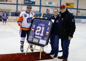 Hommage au vétéran des ligues de garage