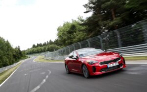 Kia Stinger 2019 : moteur 2,0 litres, plus abordable