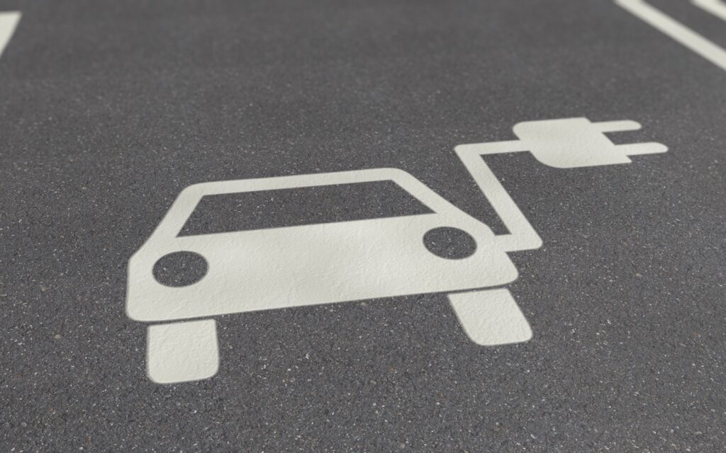 Voitures électriques : lentement, mais sûrement