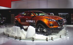 Surprise! Nissan a construit une Altima avec des chenilles pour le Salon de l’auto de Montréal