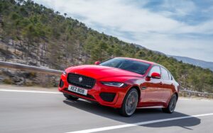 Jaguar XE 2020 : techno-dynamique
