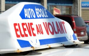 Les écoles de conduite Tecnic veulent rouvrir «pour le bien des jeunes»