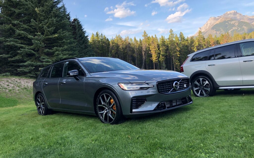 Une familiale de 415 chevaux s’amène chez Volvo