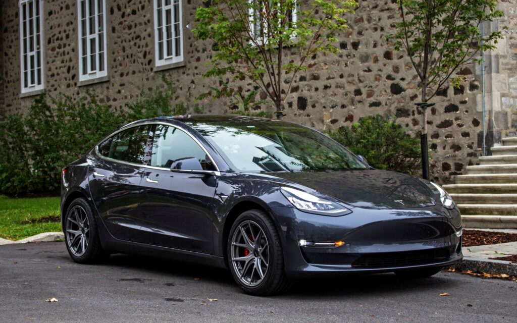 Plus d’autonomie pour la Tesla Model 3