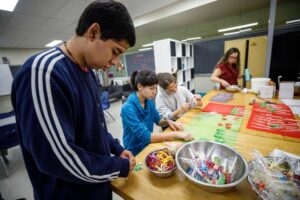 Un groupe en adaptation scolaire s’investit pour aller à Walt Disney
