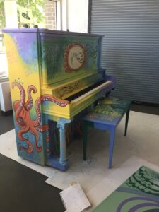 Un piano public interactif à Sainte-Catherine