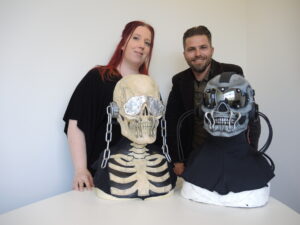 Un couple d’artistes crée pour le groupe international Megadeth