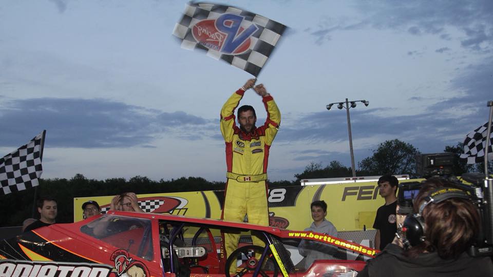 Un bon début de saison pour le pilote Kayle Robidoux