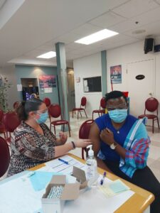 La vaccination débute en résidence privée