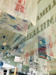 Un collectif d’artistes dévoile une œuvre en hommage au Complexe sportif de Candiac