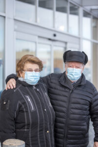 VIDÉO – Ils sont comblés d’être vaccinés