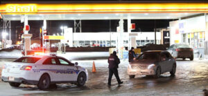 Arrestations dans une station-service à Sainte-Catherine