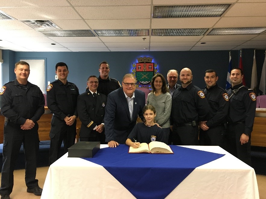 Aurélie Pinsonnault, pompière d’un jour à La Prairie