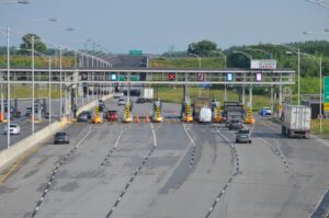 Le p&eacute;age gratuit jusqu'&agrave; dimanche matin sur l'autoroute 30