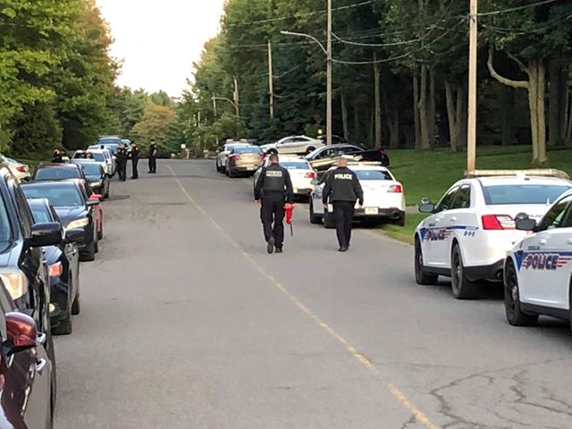 Intervention policière pour 200 personnes dans un Airbnb à La Prairie