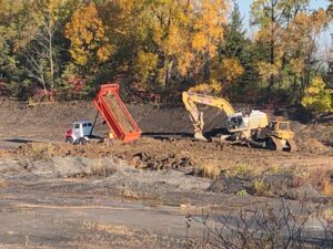 La Prairie ordonne l’arrêt des travaux sur le terrain de l’ancienne briqueterie