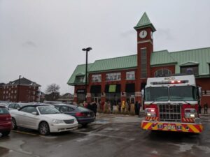 Les pompiers interviennent à La Piazzetta à Candiac pour des aliments surchauffés