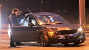 Un chauffard percute un véhicule à Sainte-Catherine