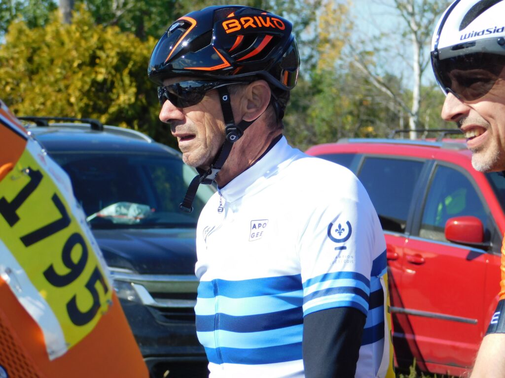 Un cycliste de La Prairie champion québécois élite