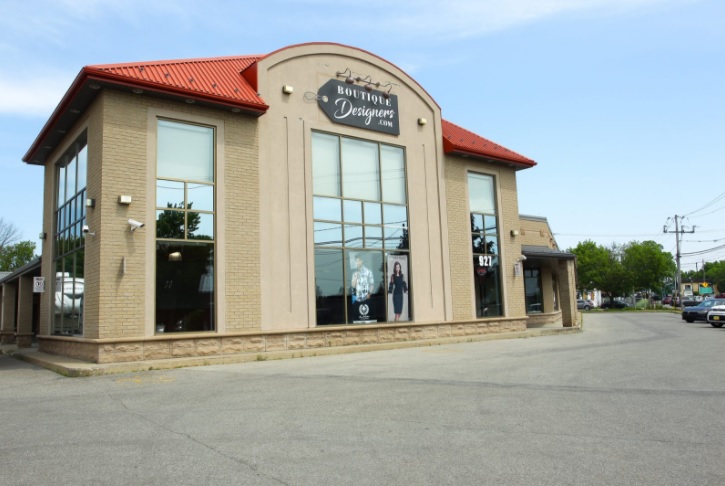 Une boutique de vêtements griffés dans l’ancien IGA à Mercier