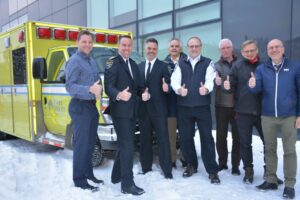 La CETAM fait don d’une ambulance au Collège John Abbott