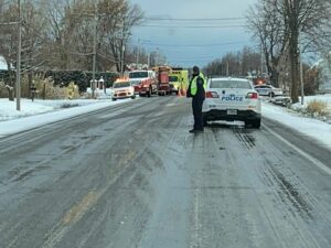 Un camion emboutit un autobus scolaire sur la route 138