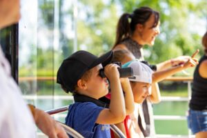 Héritage Saint-Bernard propose des croisières guidées sur le fleuve