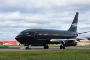 Boeing 737-200 : un seul vol de nuit par semaine est prévu