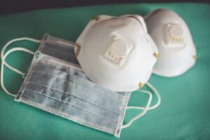 Un entrepreneur de Brossard reçoit 45M$ pour des masques N95 jamais livrés