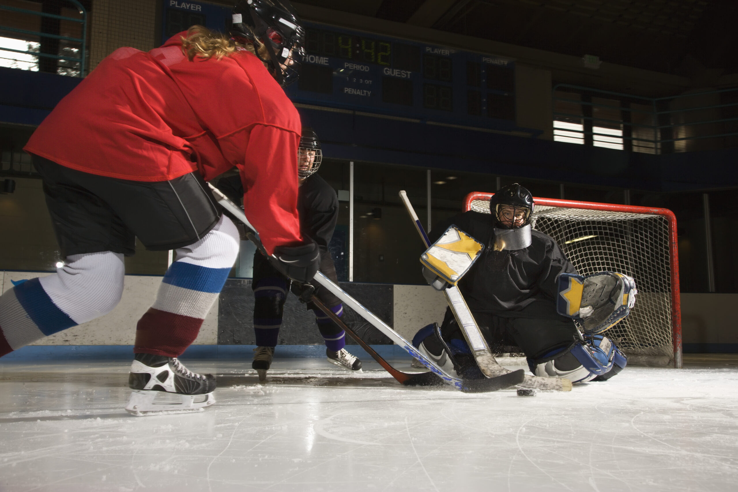 Les jeunes filles invitées à essayer le hockey sur glace