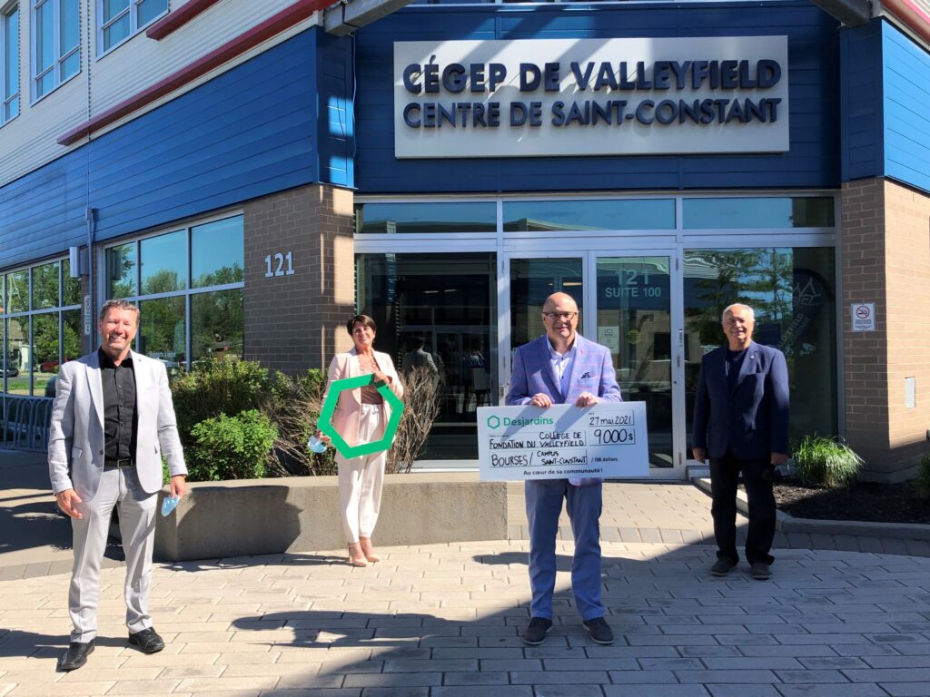 Desjardins finance des bourses de la Fondation du Collège de Valleyfield
