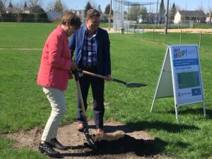 Terrain synthétique : début des travaux à l’école Jacques-Leber