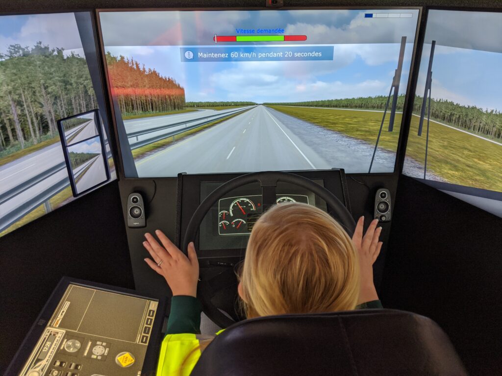 VIDÉOS – Transdev à Saint-Philippe s’équipe d’un simulateur pour mieux préparer ses chauffeurs