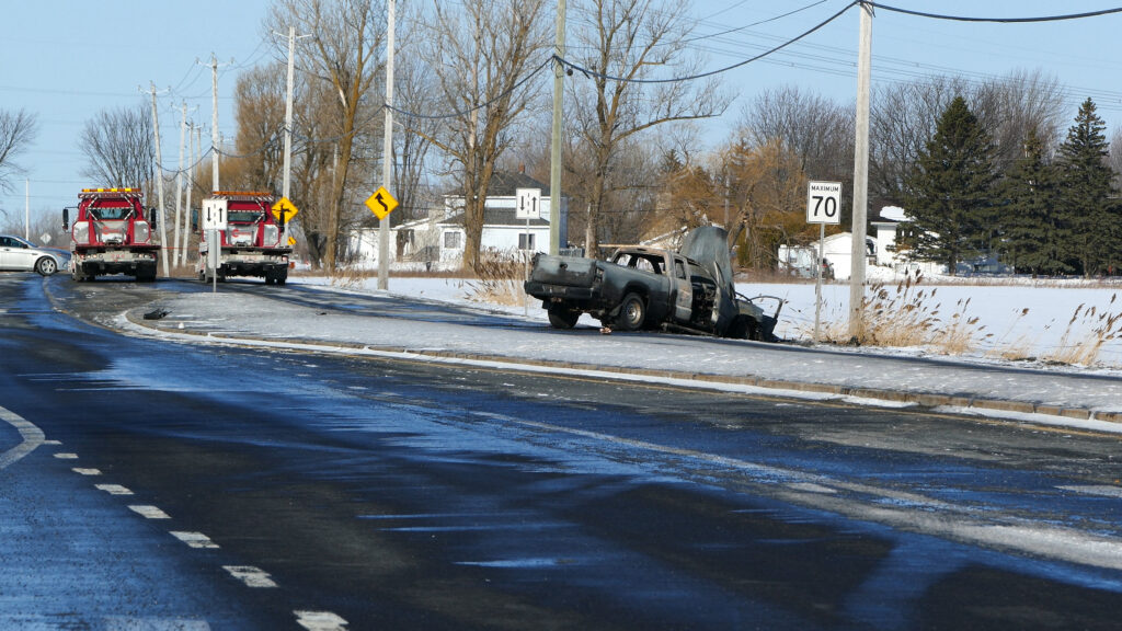 Collision sur la route 104 : décès d’une femme de 77 ans