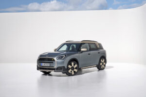 Voici le nouveau MINI Countryman 2025